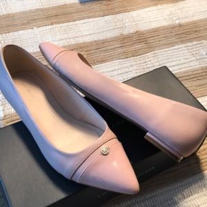 Tommy Hilfiger pink leather flats size 9
